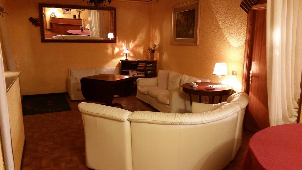 Hotel Villa Maria Luigia Frascati Dış mekan fotoğraf