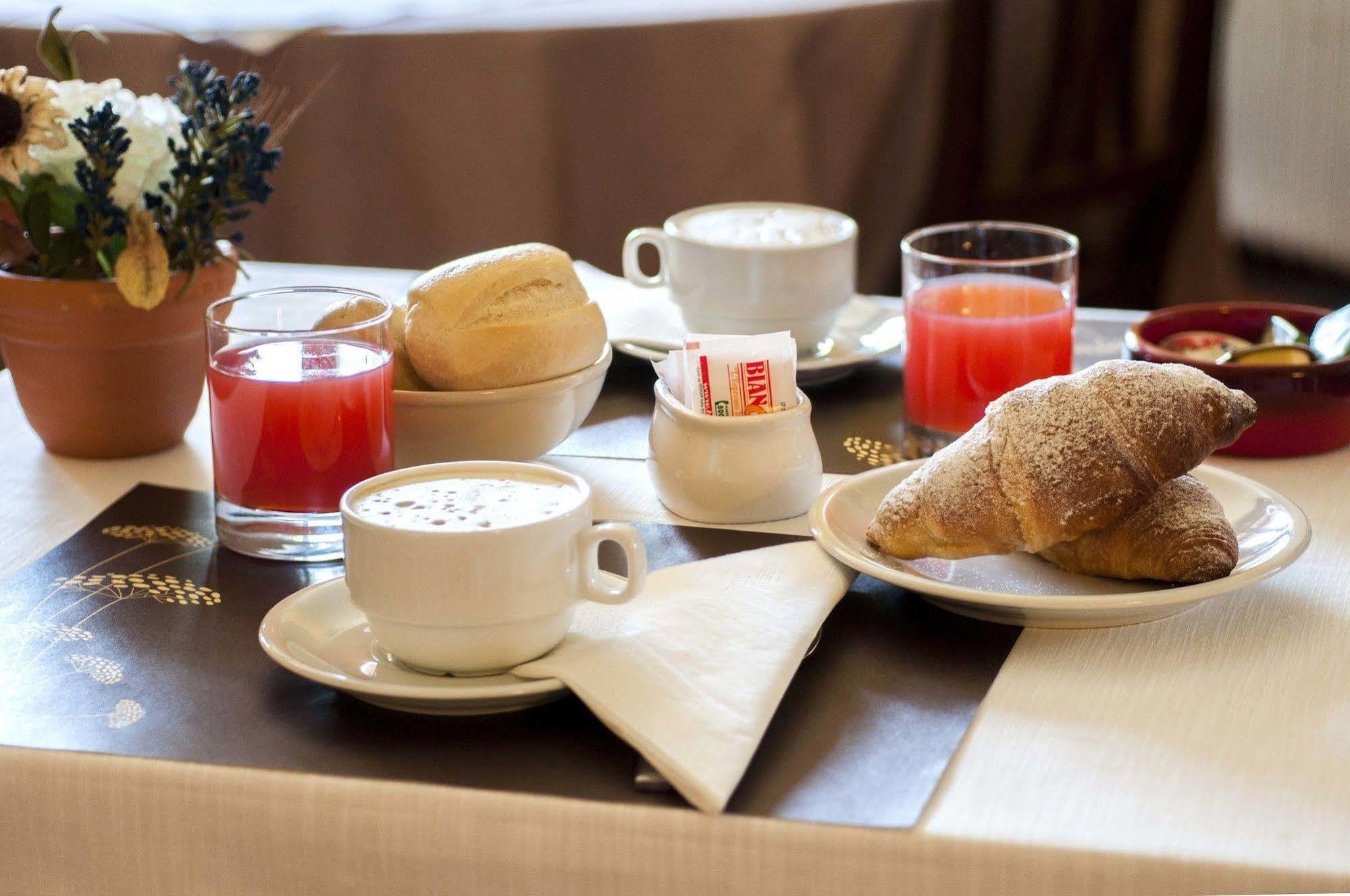 Hotel Villa Maria Luigia Frascati Dış mekan fotoğraf
